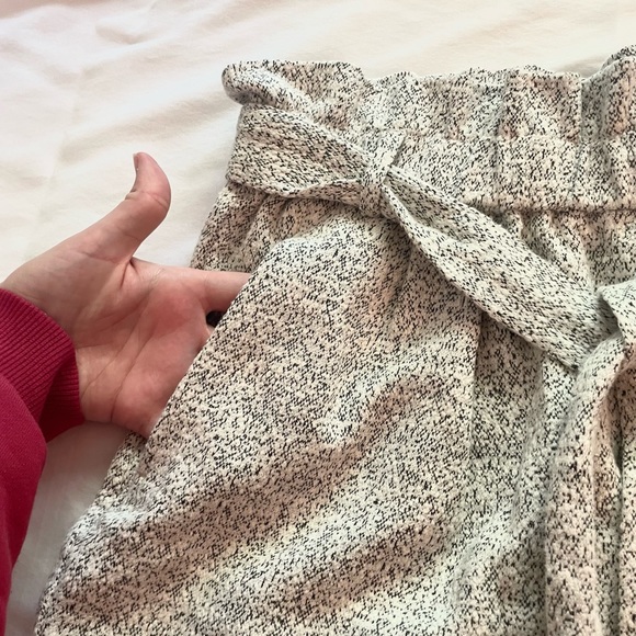 Dynamite high waisted tie skirt - Picture 3 of 5